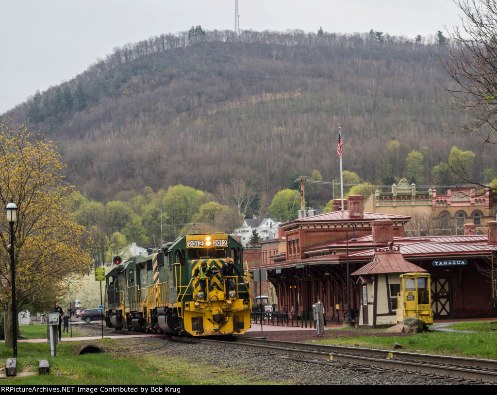 RBMN 2012 and two other helpers pass the ex-Reading Company passenger depot in Tamaqua